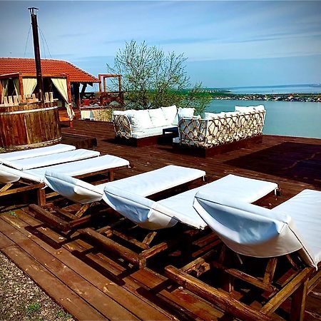 Chervona Kalyna Cottage Odesa Exterior foto