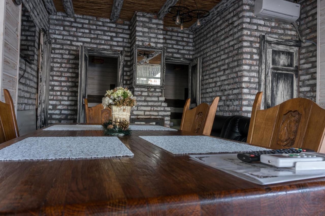 Chervona Kalyna Cottage Odesa Exterior foto