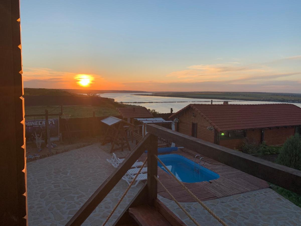 Chervona Kalyna Cottage Odesa Exterior foto
